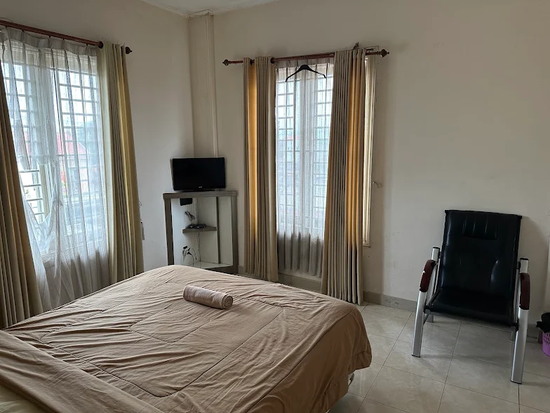 Kamar Walan Syariah Hotel dekat Bandara Juanda