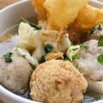 Bakso Malang Legendaris: 5 Warung, Harga, dan Jam Bukanya
